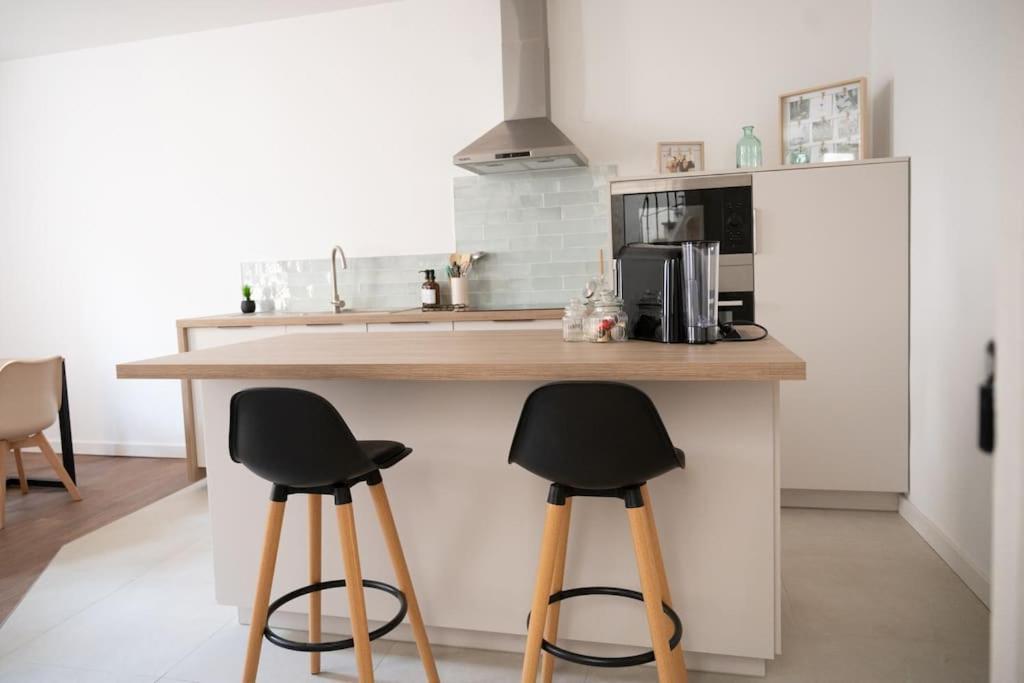 Lou Cabanot - Appartement Lumineux 3 Chambres - Parking Gratuit Béziers Zewnętrze zdjęcie