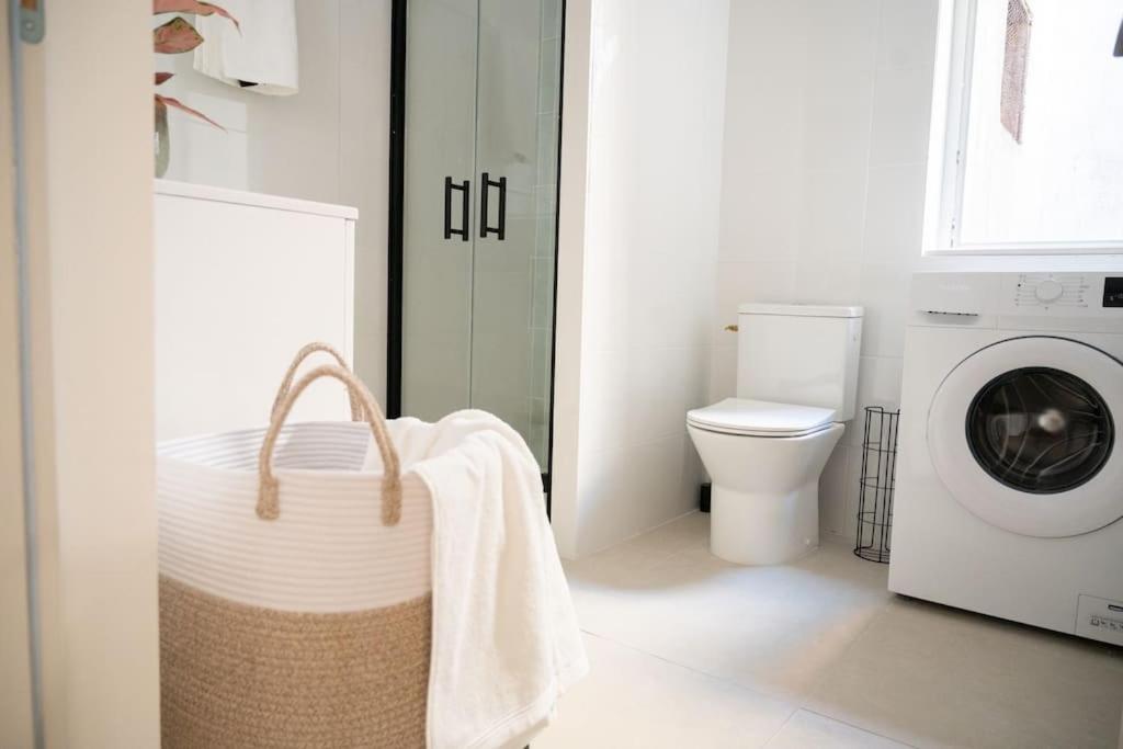 Lou Cabanot - Appartement Lumineux 3 Chambres - Parking Gratuit Béziers Zewnętrze zdjęcie