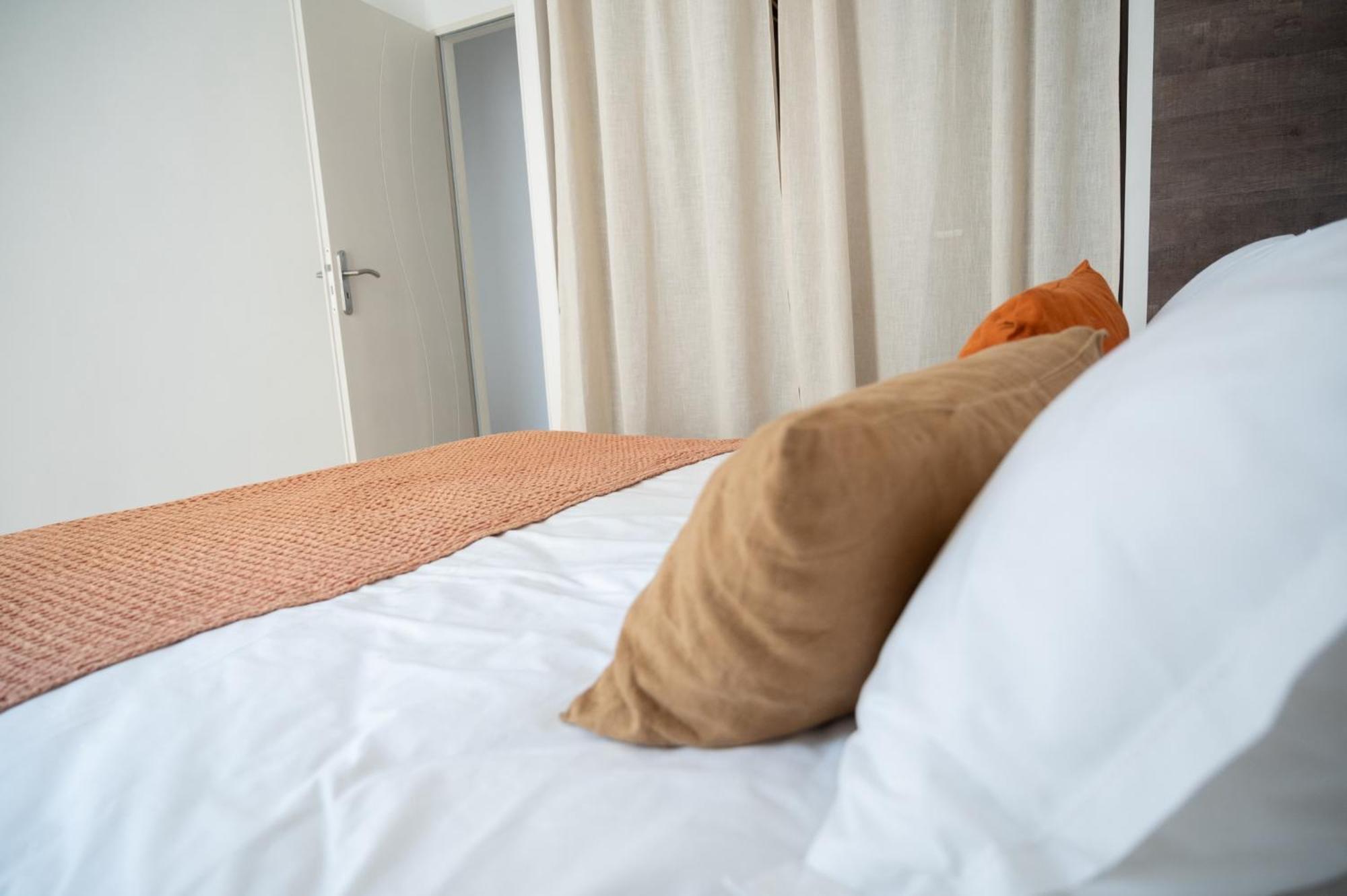 Lou Cabanot - Appartement Lumineux 3 Chambres - Parking Gratuit Béziers Zewnętrze zdjęcie